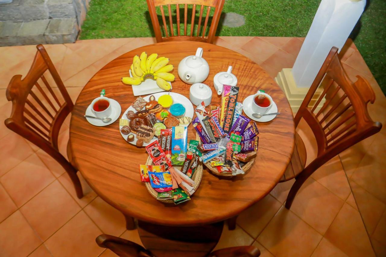 Bentota River Villa Exterior photo